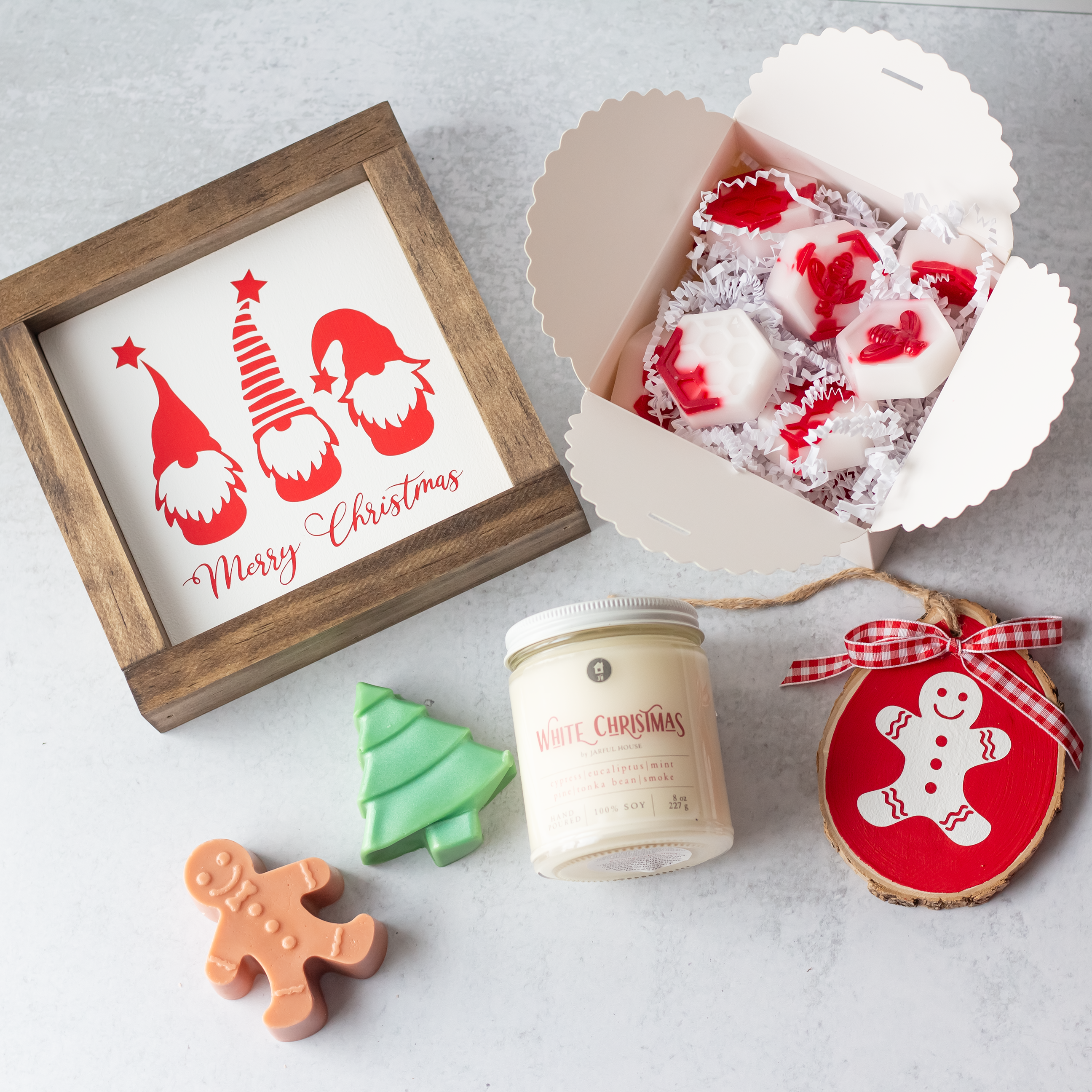 Christmas Candle Wax Melts Gift Set | Scented Soy Candle White Christmas +  Gingerbread Ornament + 2 Large Wax Melts - Jarful House