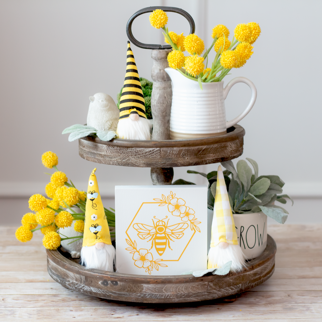 15 BEE & HONEY TIERED TRAY DIYS, Summer Home Decor Ideas