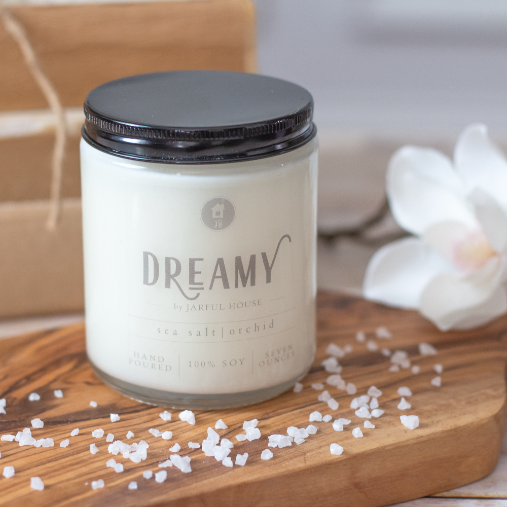 ECO FRIENDLY SCENTED SOY CANDLE