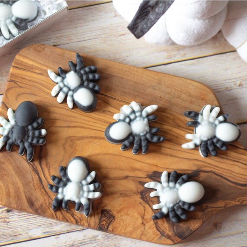 Halloween spiders wax melts